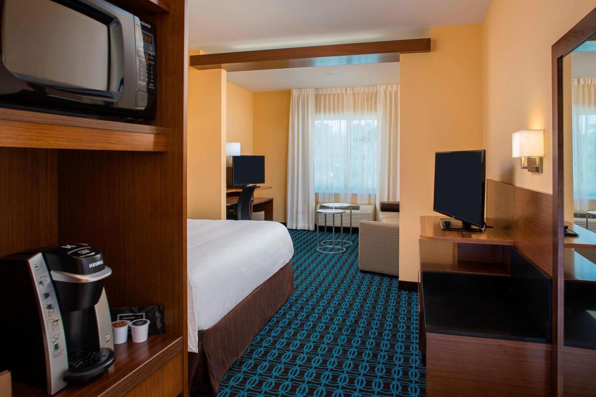 Fairfield Inn & Suites By Marriott Cut Off-Galliano Exteriör bild