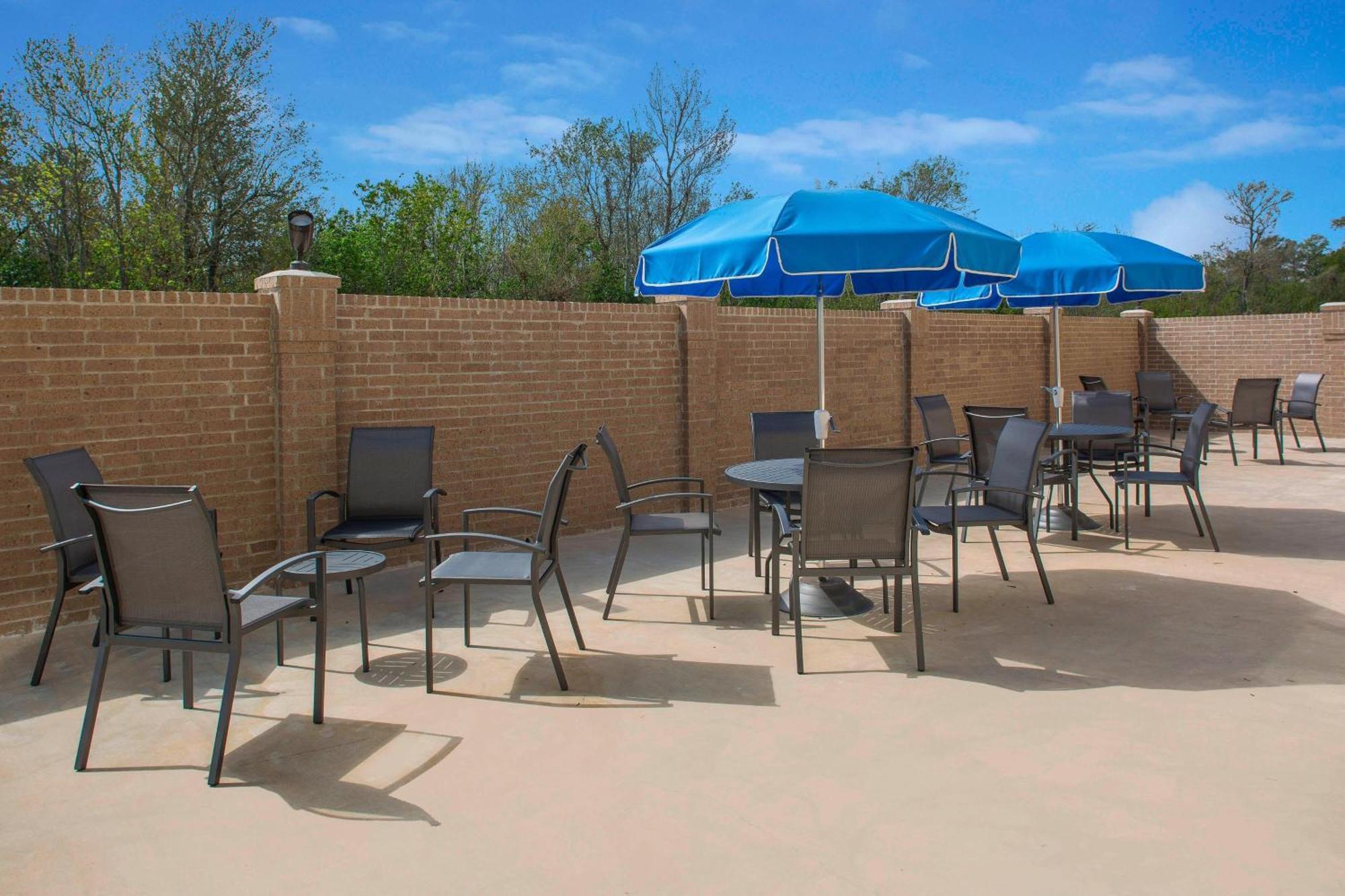 Fairfield Inn & Suites By Marriott Cut Off-Galliano Exteriör bild
