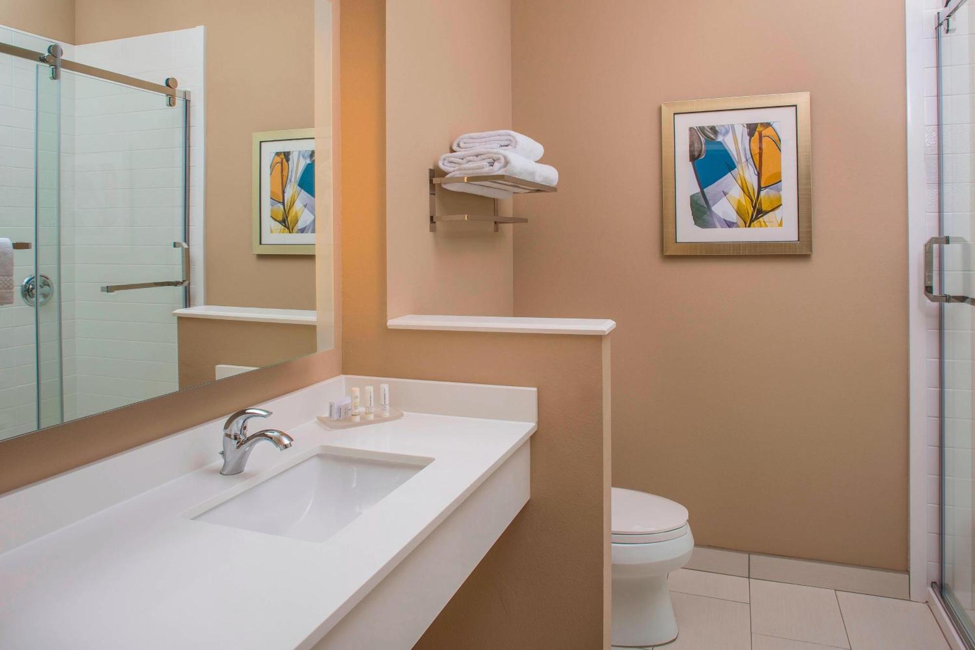 Fairfield Inn & Suites By Marriott Cut Off-Galliano Exteriör bild