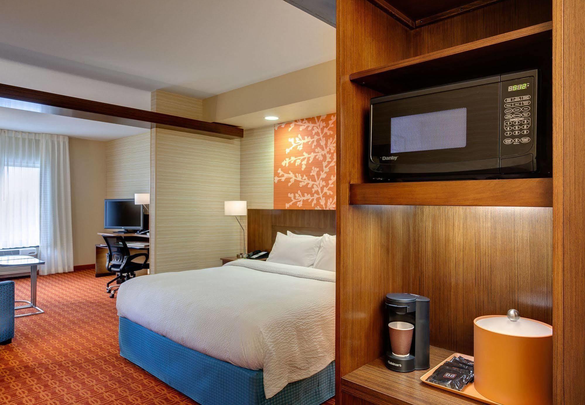 Fairfield Inn & Suites By Marriott Cut Off-Galliano Exteriör bild