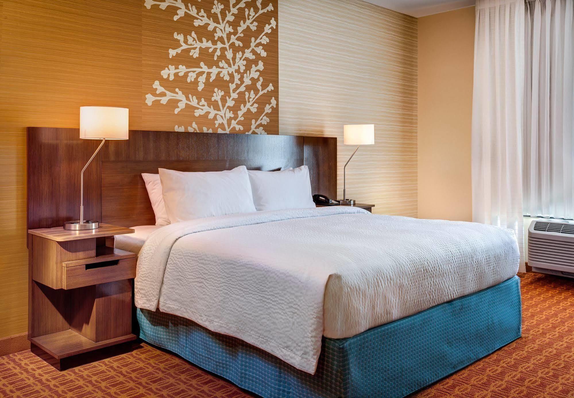 Fairfield Inn & Suites By Marriott Cut Off-Galliano Exteriör bild
